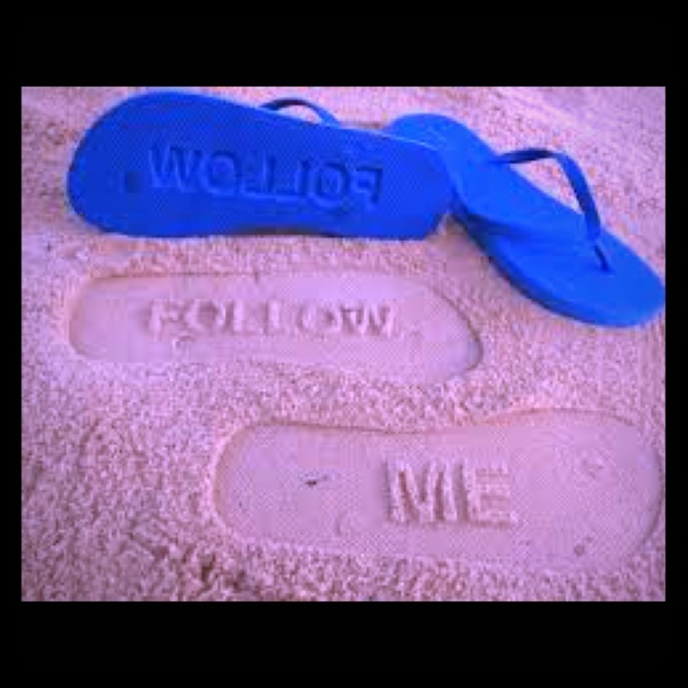 Folllow, like, tag, share! 💜💜💙💙💕💕